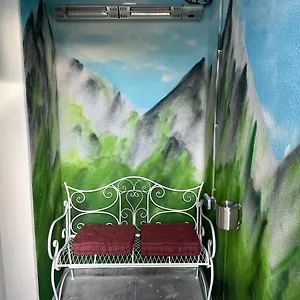Aussergewoehnliche Kellerloft Innsbruck