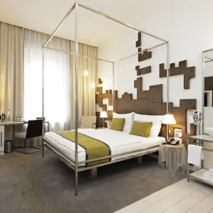 Pure White Hotel Praha