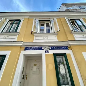 Apartment 700m Zum Ring, Vienna