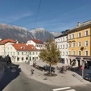 Hidden Gem In With Free Parking Innsbruck