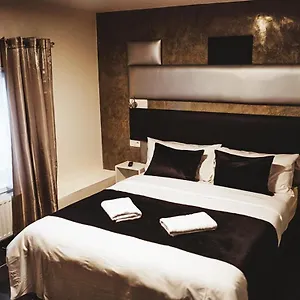 https://hotel-onyx-expo.brusselshotelsbook.com